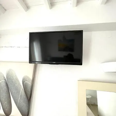 Anna * Megali Ammos (Mykonos)