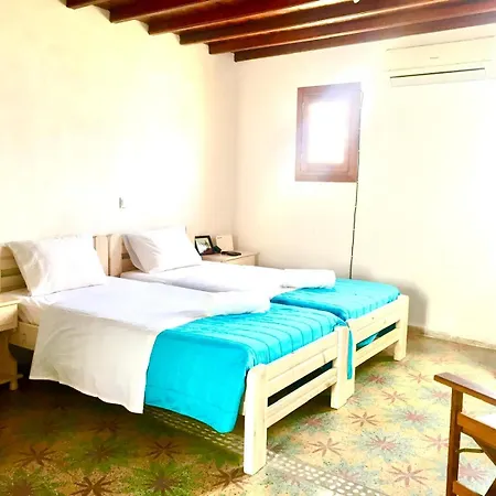 Anna * Megali Ammos (Mykonos)