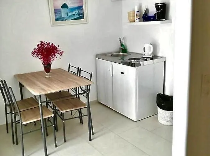 Anna * Megali Ammos (Mykonos)